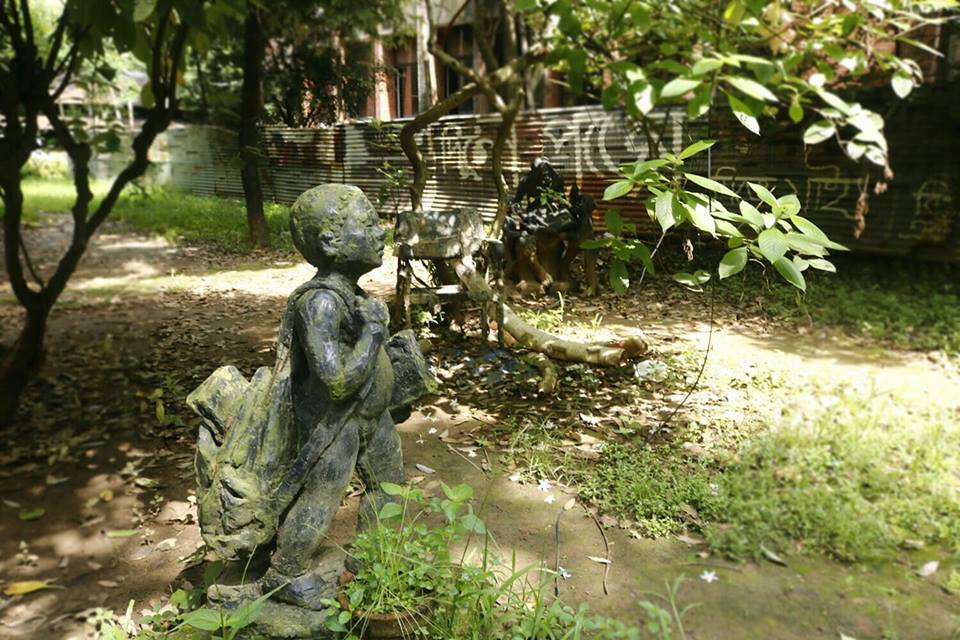 40352558_2141148396103474_2092454203426340864_n